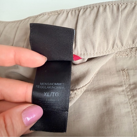 The North Face Nylon Convertible Hiking Pants - Picture 9 of 10